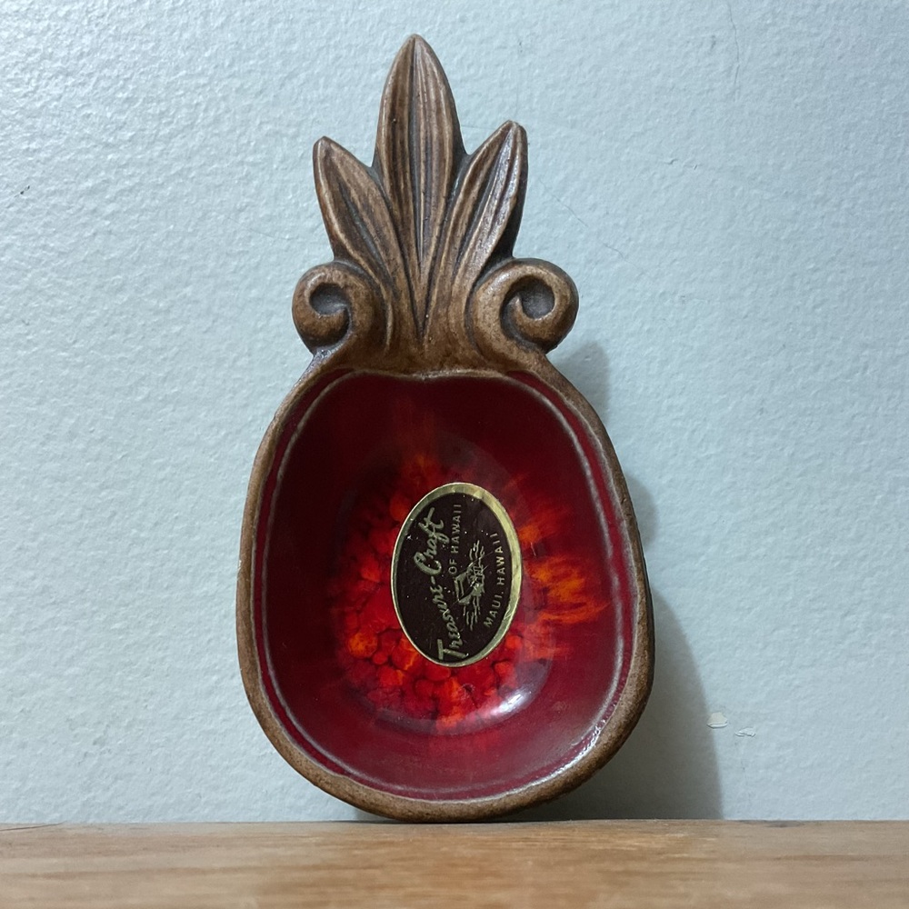 Vintage MCM ceramic pineapple trinket dish souvenir Maui Hawaii Treasure Craft